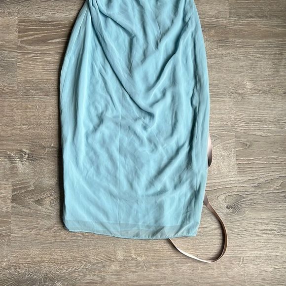 NEW House of CB JAMILLE BABY BLUE DRAPED CORSET MIDI DRESS - Picture 9 of 13